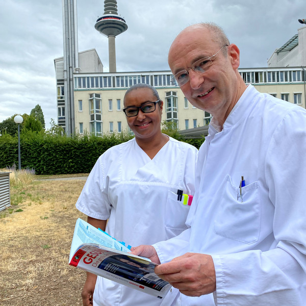 Priv.-Doz. Dr. Püllen mit GuK Weini Tadese 